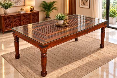 Jiksa Sheesham Wood Dining Table in Honey Finish